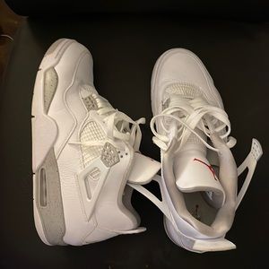 Air Jordan White Oreo 4s